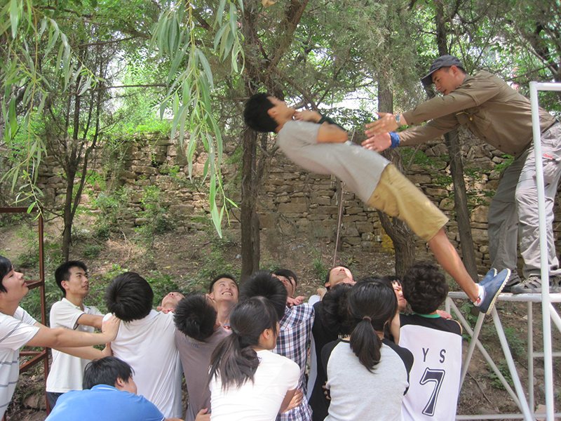 济南大学2012年7月21日旅游拓展照片